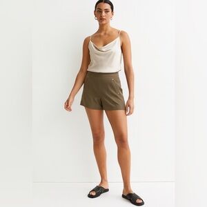 H&M Green/khaki shorts Size 12